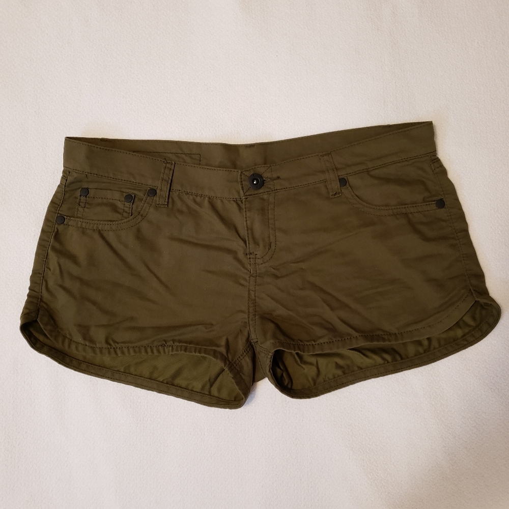 Hurley low rise nike dri fit Size 27
